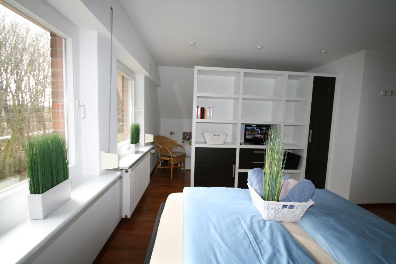 Ferienwohnungen Wyk/Foehr Wyk auf Foehr Exterior photo